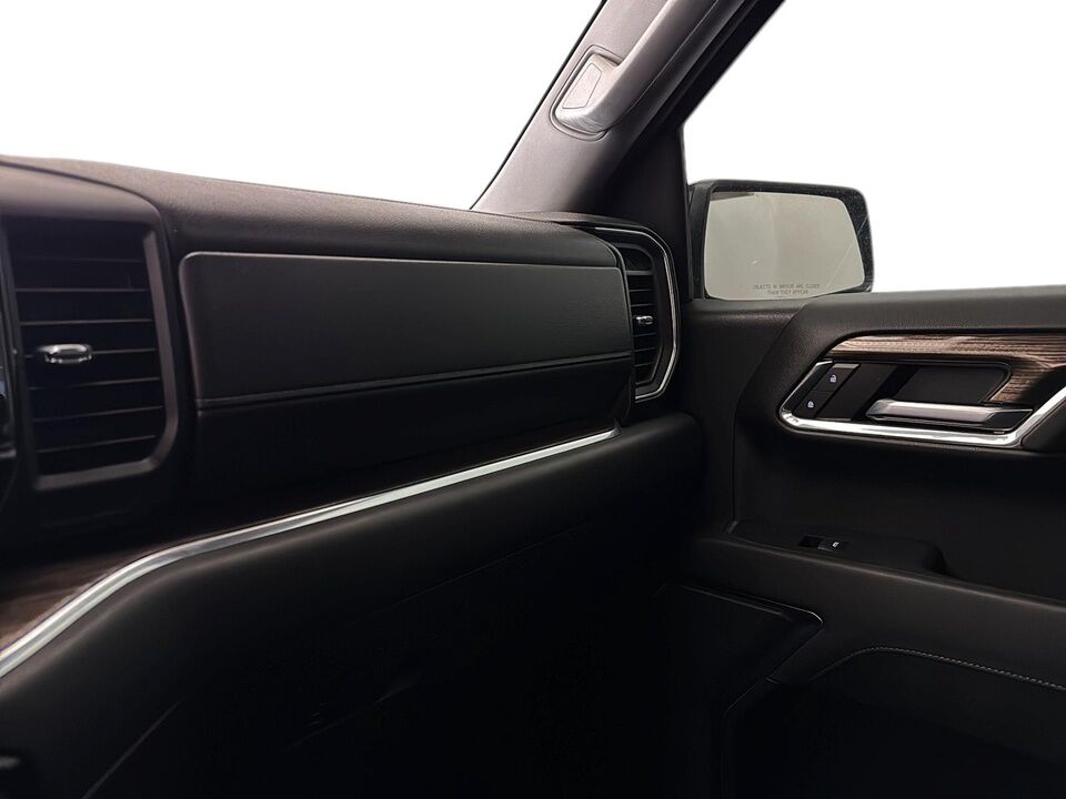 2023 Chevrolet Silverado 1500  - Desmeules Chrysler