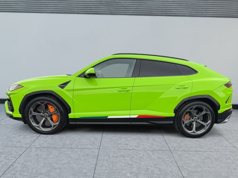 2022 Lamborghini Urus  - Desmeules Chrysler