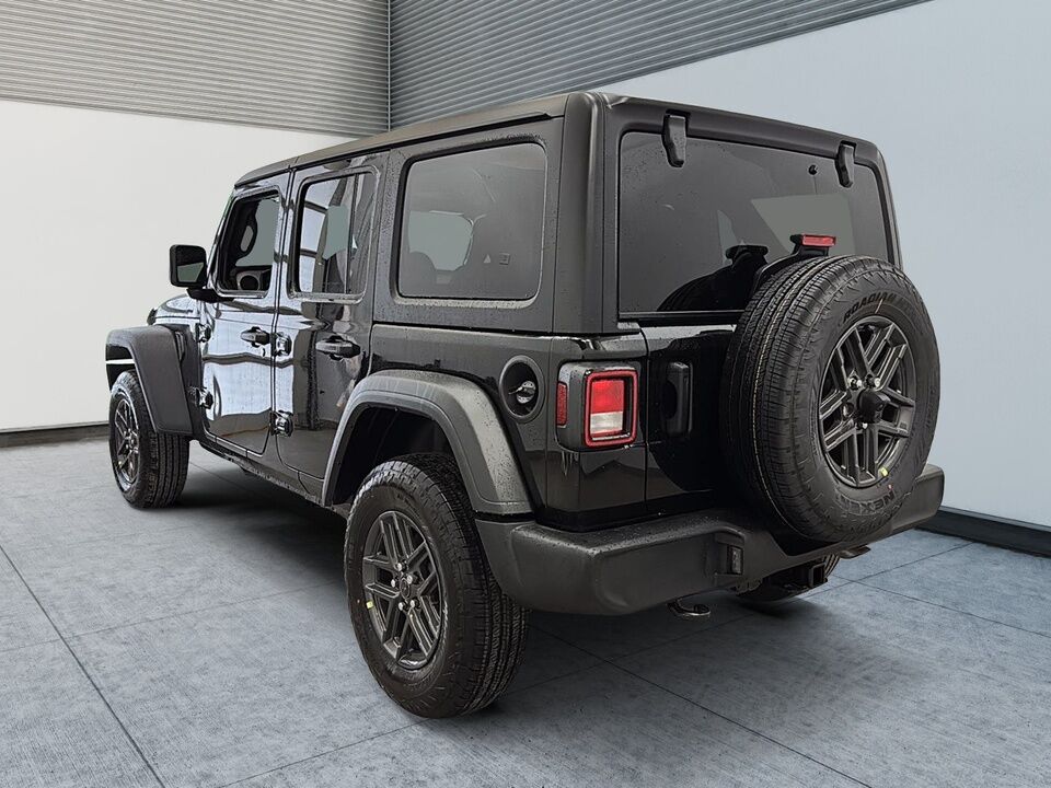 2025 Jeep Wrangler  - Desmeules Chrysler