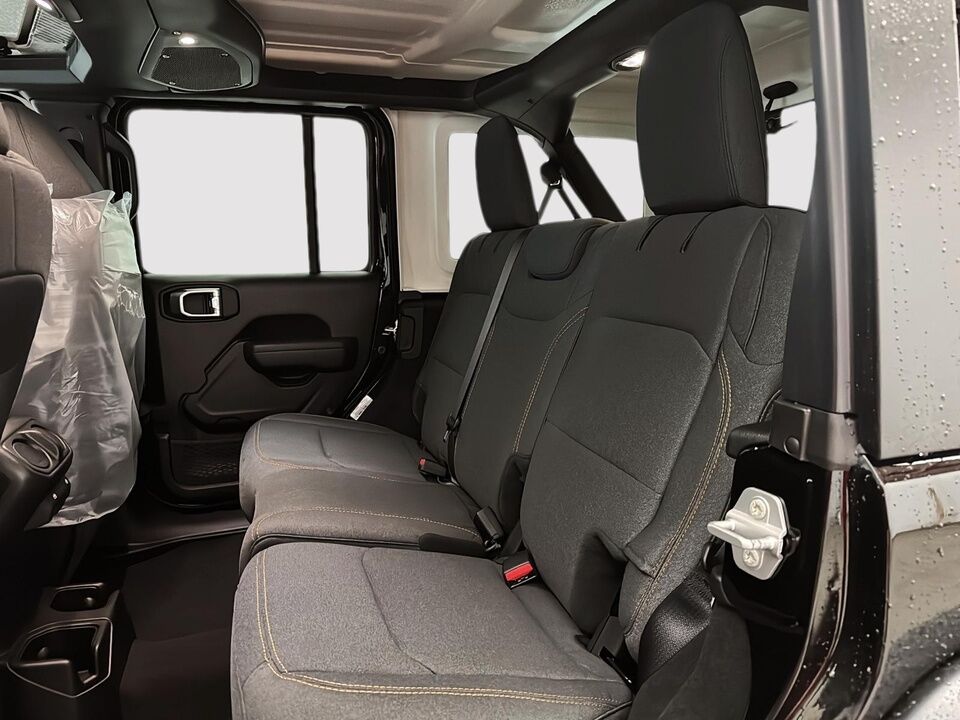 2025 Jeep Wrangler  - Desmeules Chrysler