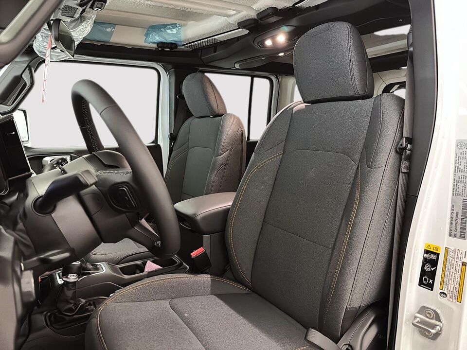2025 Jeep Wrangler  - Desmeules Chrysler
