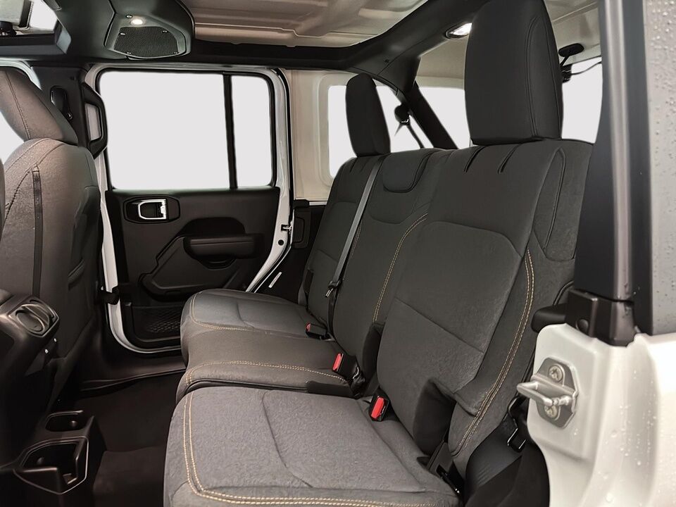 2025 Jeep Wrangler  - Desmeules Chrysler
