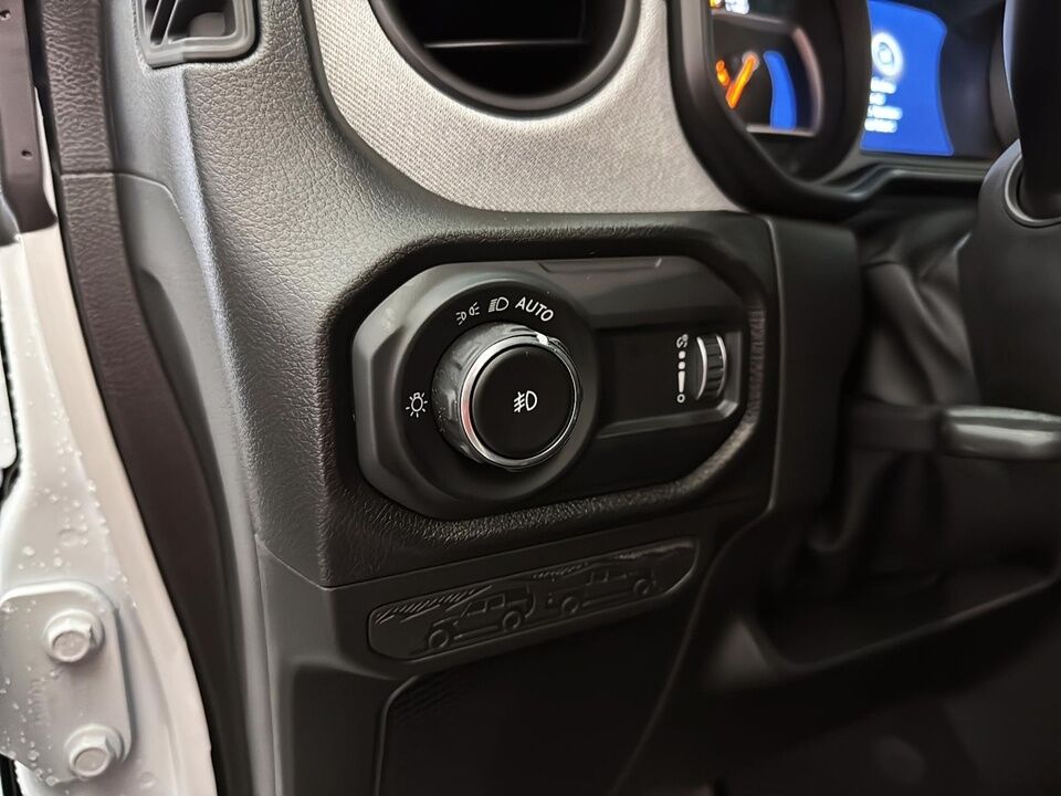 2025 Jeep Wrangler  - Desmeules Chrysler