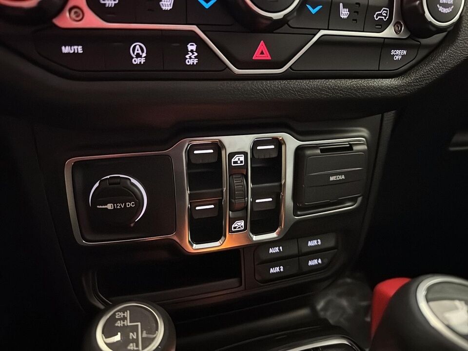 2025 Jeep Wrangler  - Desmeules Chrysler