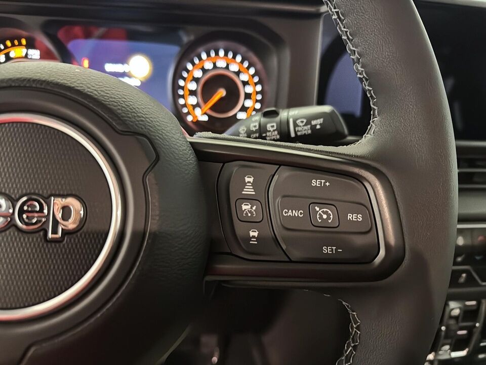 2025 Jeep Wrangler  - Desmeules Chrysler