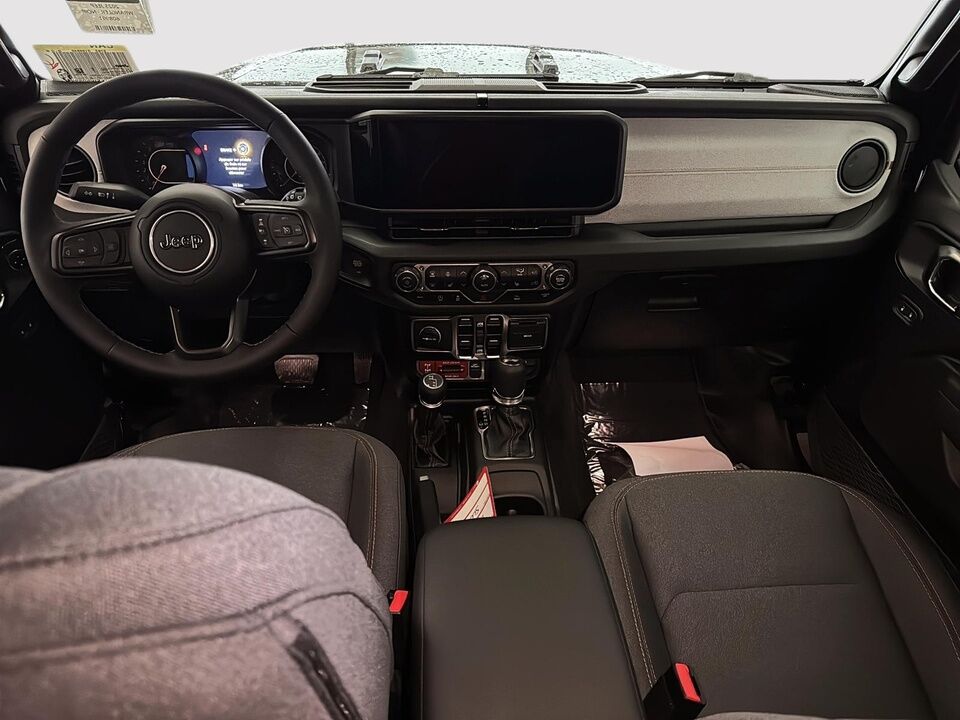 2025 Jeep Wrangler  - Desmeules Chrysler