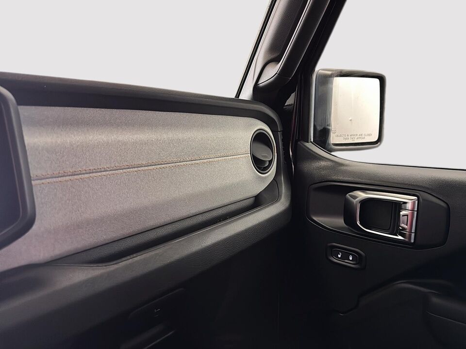 2025 Jeep Wrangler  - Desmeules Chrysler