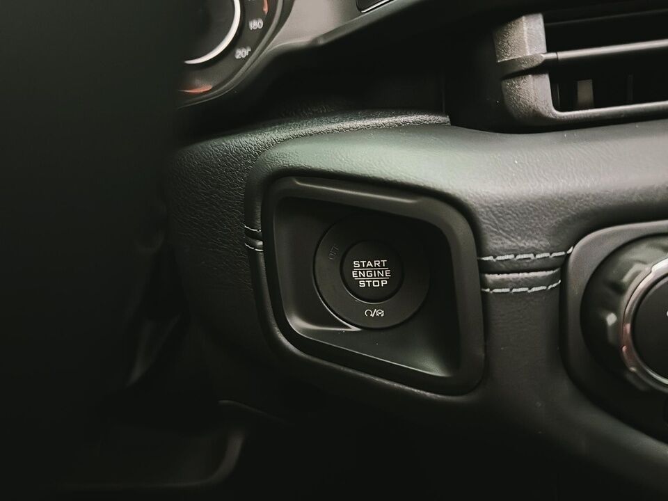 2025 Jeep Wrangler  - Desmeules Chrysler