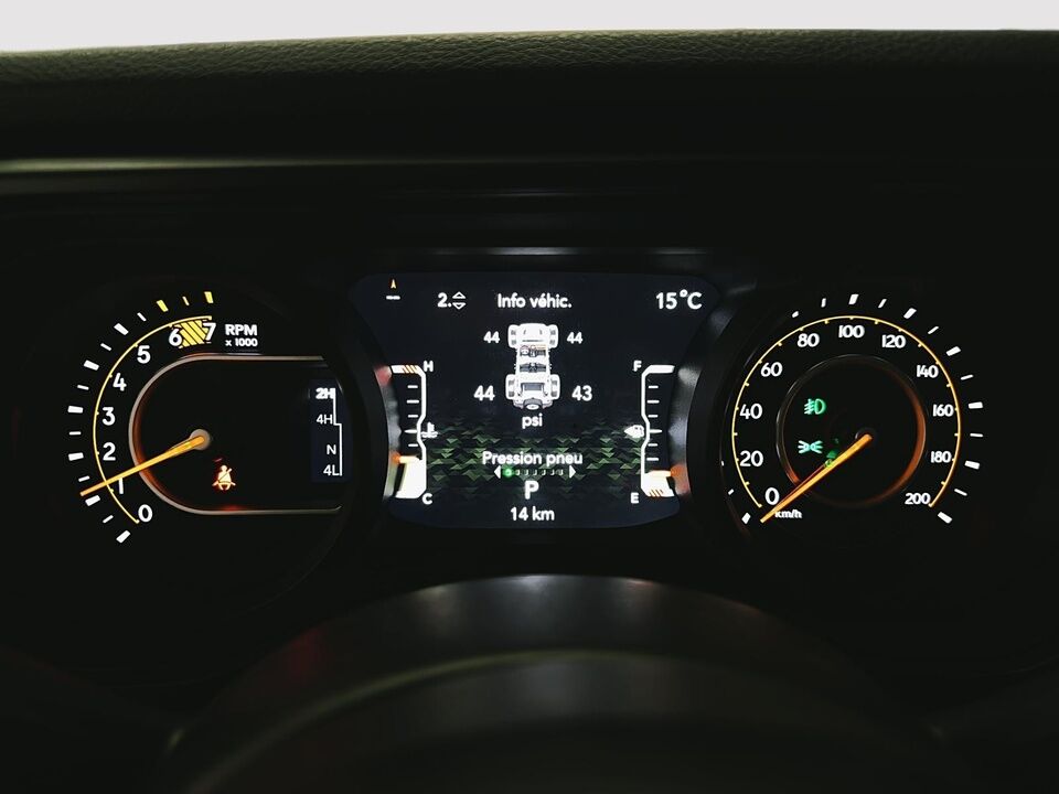 2025 Jeep Wrangler  - Desmeules Chrysler