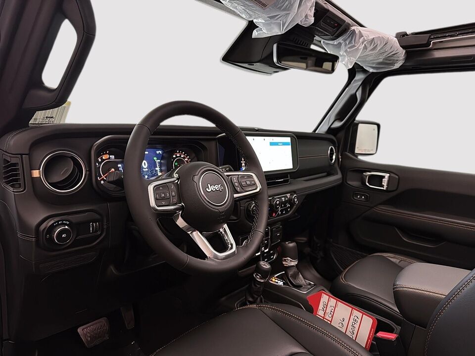 2025 Jeep Wrangler  - Desmeules Chrysler