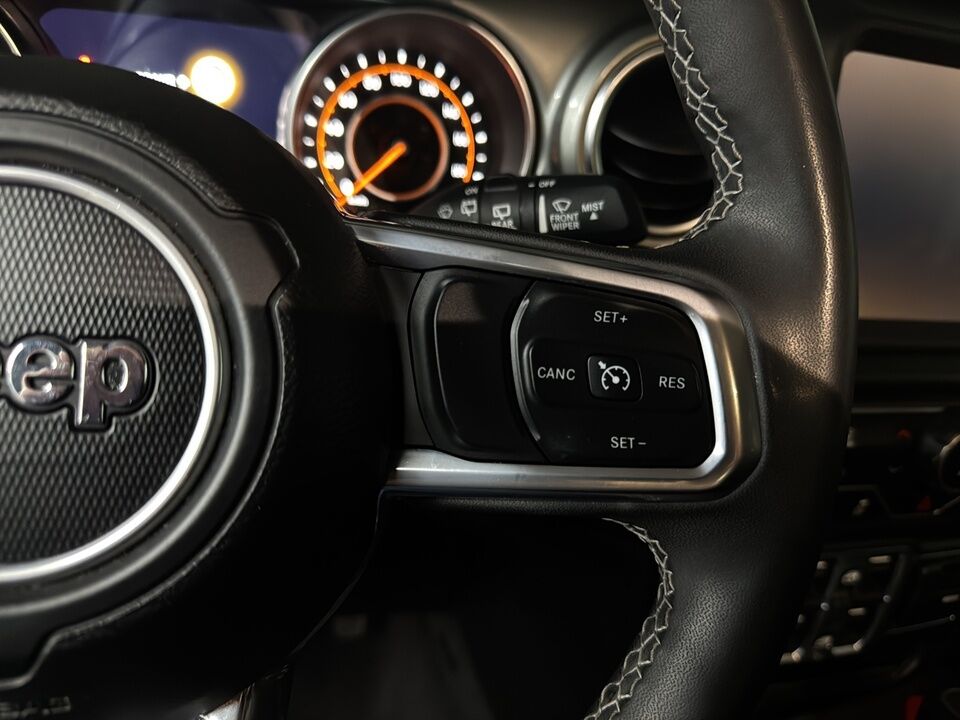2023 Jeep Wrangler  - Desmeules Chrysler
