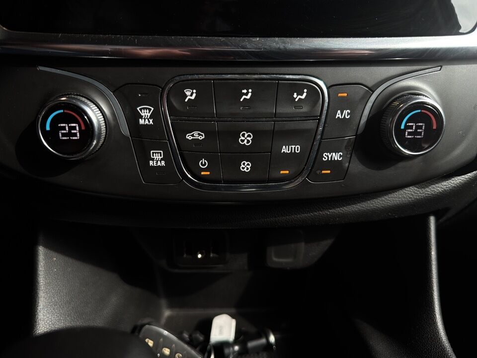 2021 Chevrolet Traverse  - Desmeules Chrysler