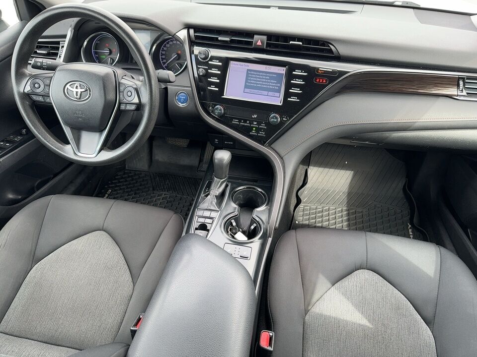 2019 Toyota Camry  - Desmeules Chrysler