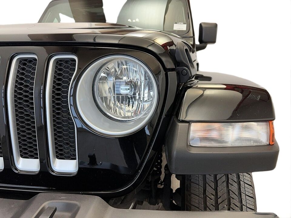 2023 Jeep Wrangler  - Blainville Chrysler