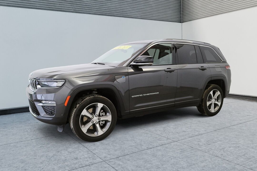 2023 Jeep Grand Cherokee 4XE  - Blainville Chrysler