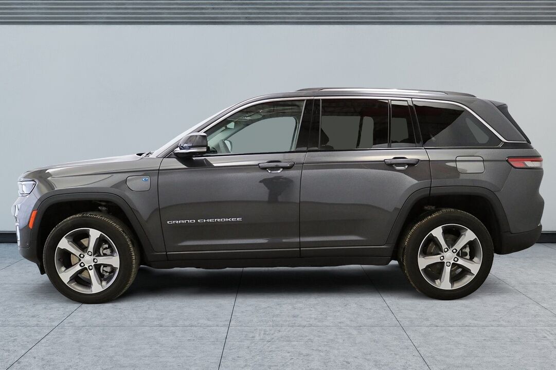 2023 Jeep Grand Cherokee 4XE  - Blainville Chrysler