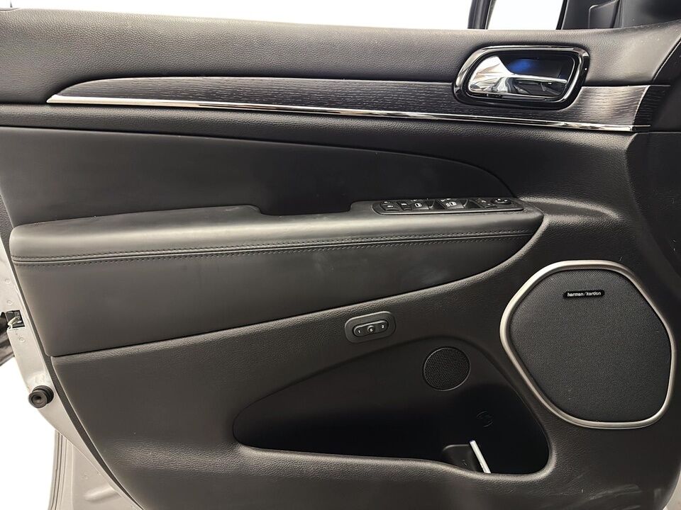 2020 Jeep Grand Cherokee  - Desmeules Chrysler