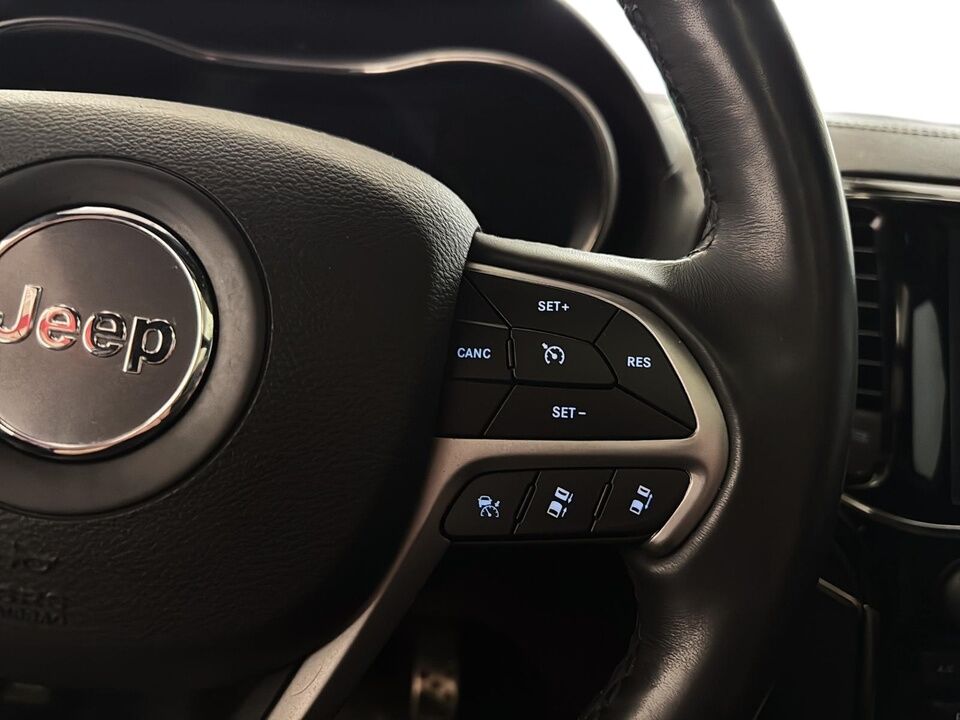 2020 Jeep Grand Cherokee  - Desmeules Chrysler