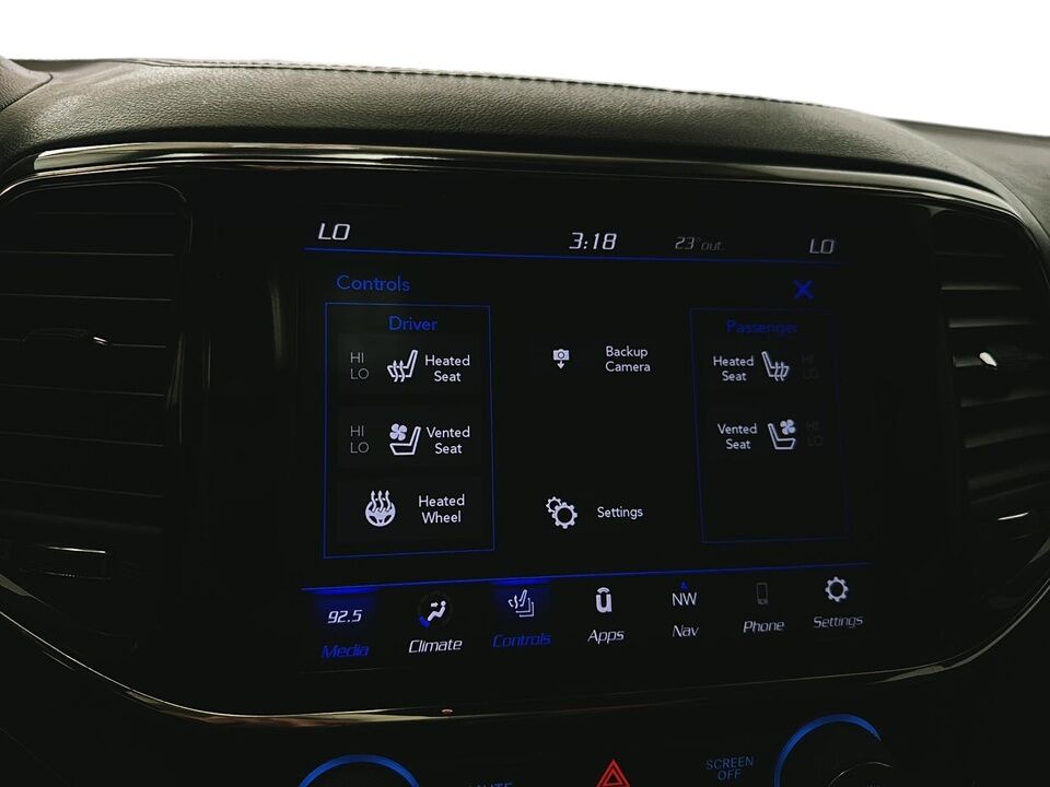 2020 Jeep Grand Cherokee  - Desmeules Chrysler