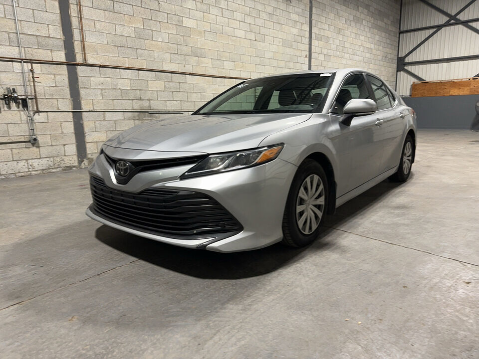 2018 Toyota Camry  - Blainville Chrysler