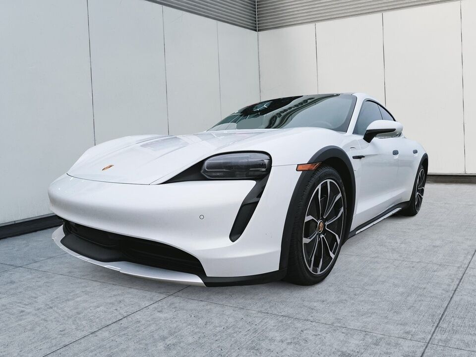 2022 Porsche Taycan  - Desmeules Chrysler