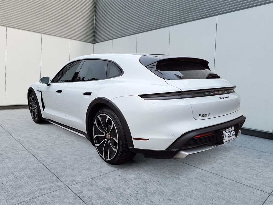 2022 Porsche Taycan  - Desmeules Chrysler