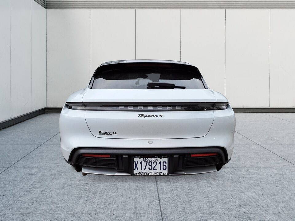 2022 Porsche Taycan  - Blainville Chrysler