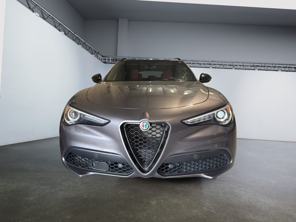2023 Alfa Romeo Stelvio  - Desmeules Chrysler