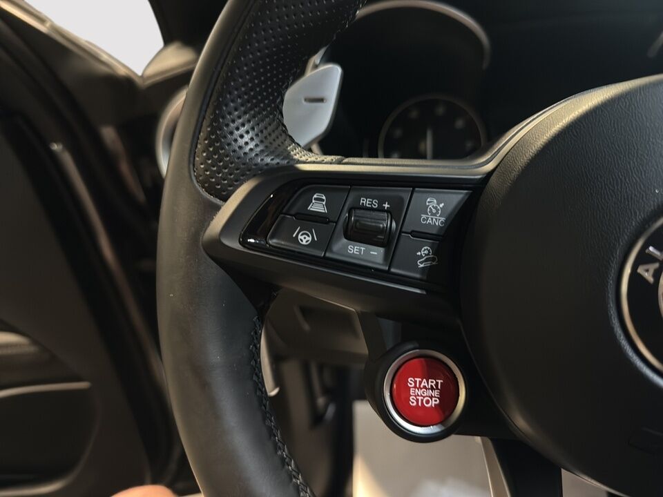 2023 Alfa Romeo Stelvio  - Desmeules Chrysler