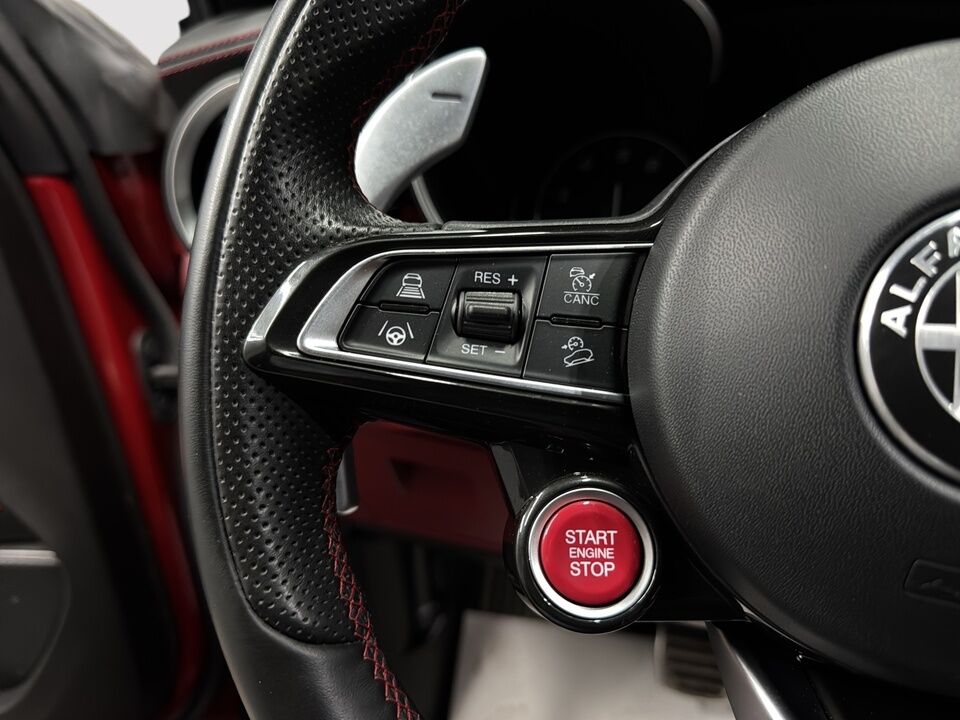 2021 Alfa Romeo Stelvio  - Desmeules Chrysler