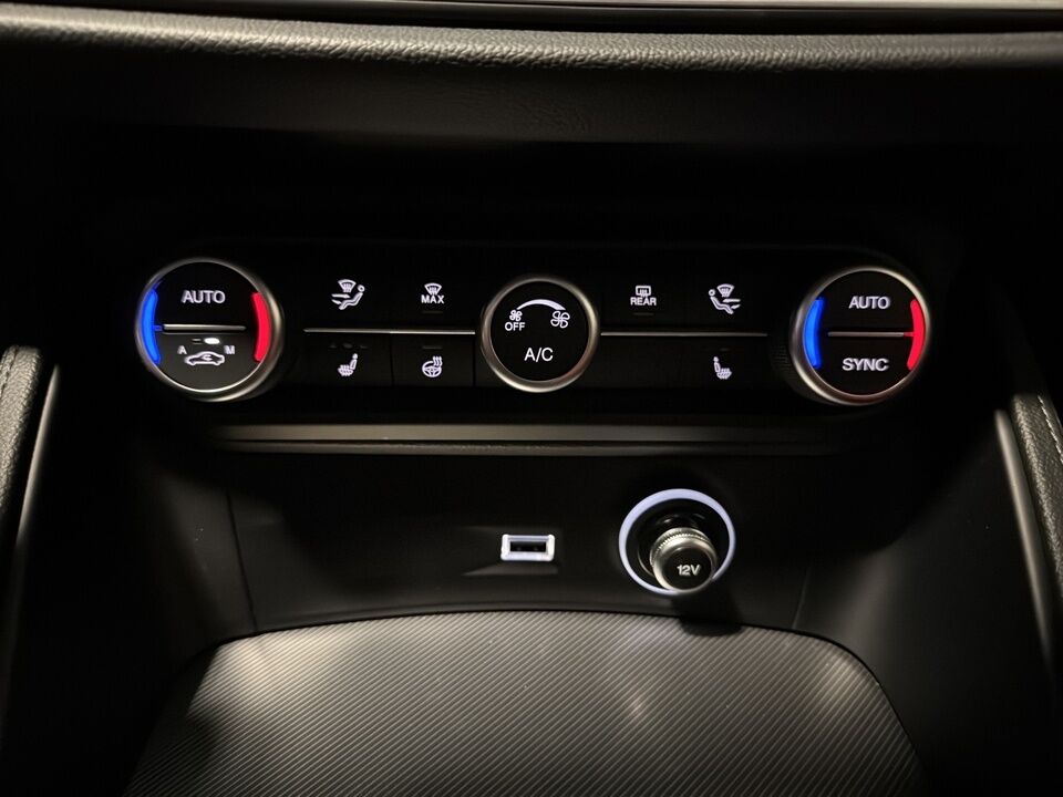 2023 Alfa Romeo Stelvio  - Desmeules Chrysler