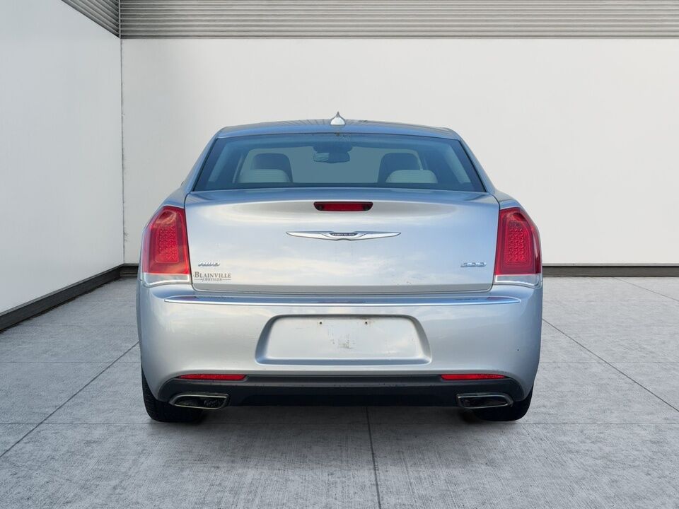 2019 Chrysler 300  - Desmeules Chrysler