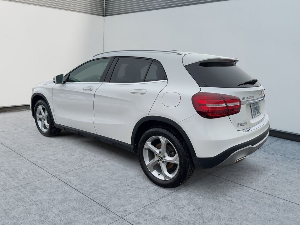 2019 Mercedes-Benz GLA  - Desmeules Chrysler