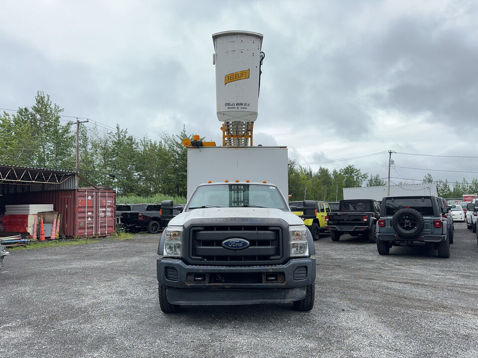 2016 Ford F-550  - Desmeules Chrysler