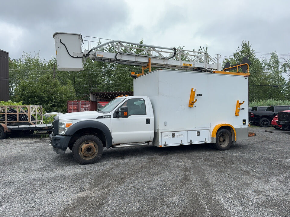 2016 Ford F-550  - Desmeules Chrysler