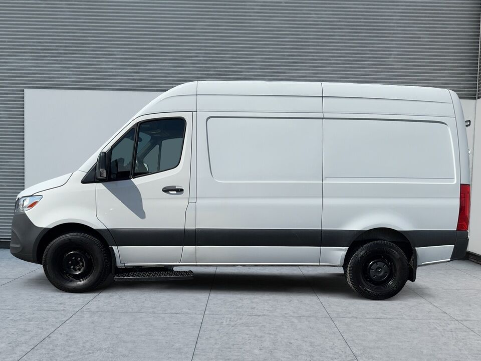 2022 Mercedes-Benz Sprinter Cargo Van  - Desmeules Chrysler