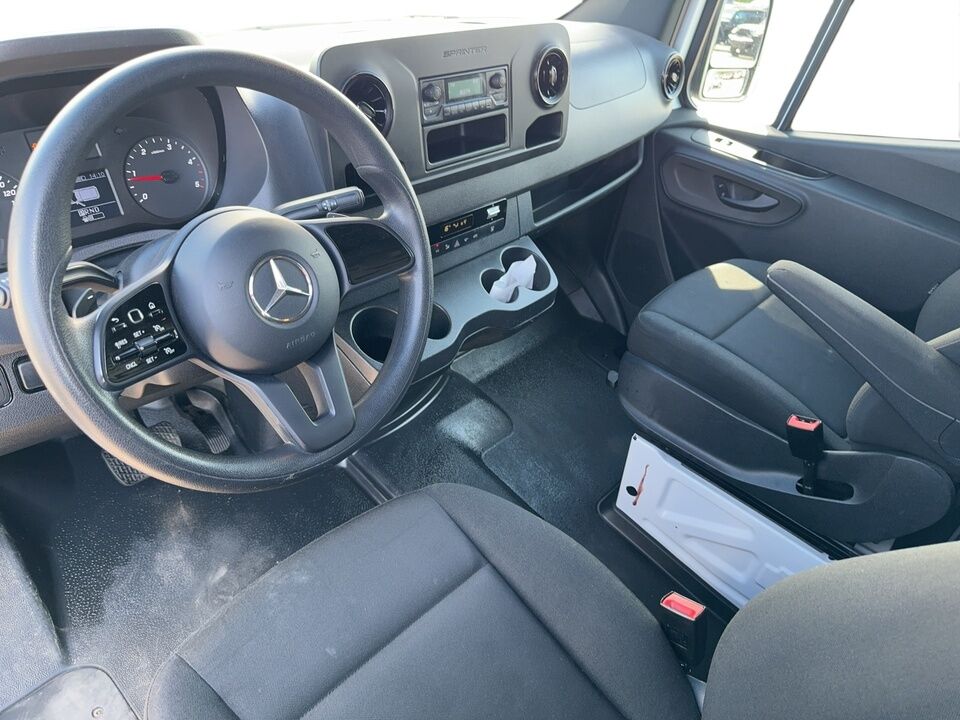 2022 Mercedes-Benz Sprinter Cargo Van  - Desmeules Chrysler