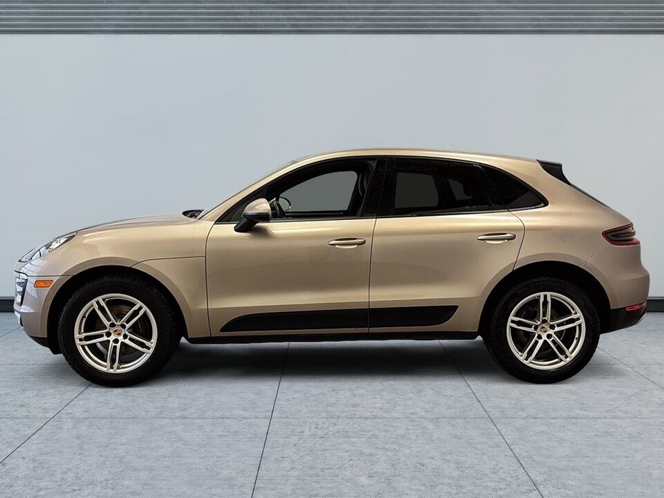 2017 Porsche Macan  - Desmeules Chrysler