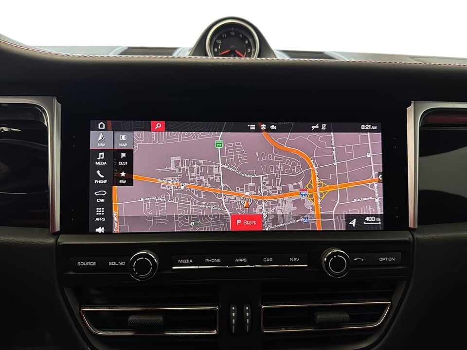 2020 Porsche Macan  - Desmeules Chrysler