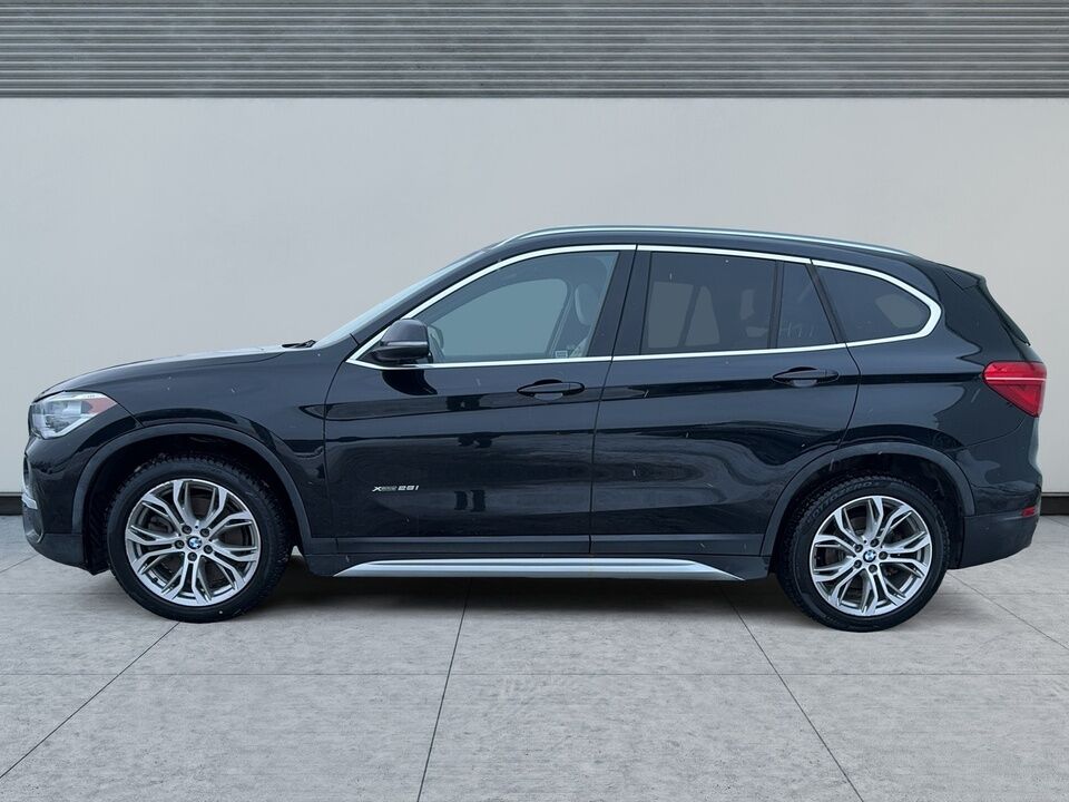 2017 BMW X1  - Desmeules Chrysler