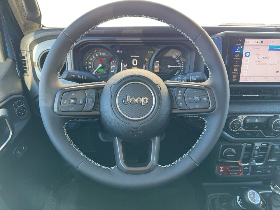 2025 Jeep Wrangler  - Desmeules Chrysler