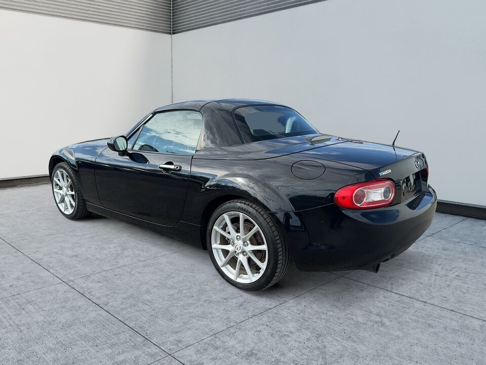 2009 Mazda MX-5 Miata  - Desmeules Chrysler