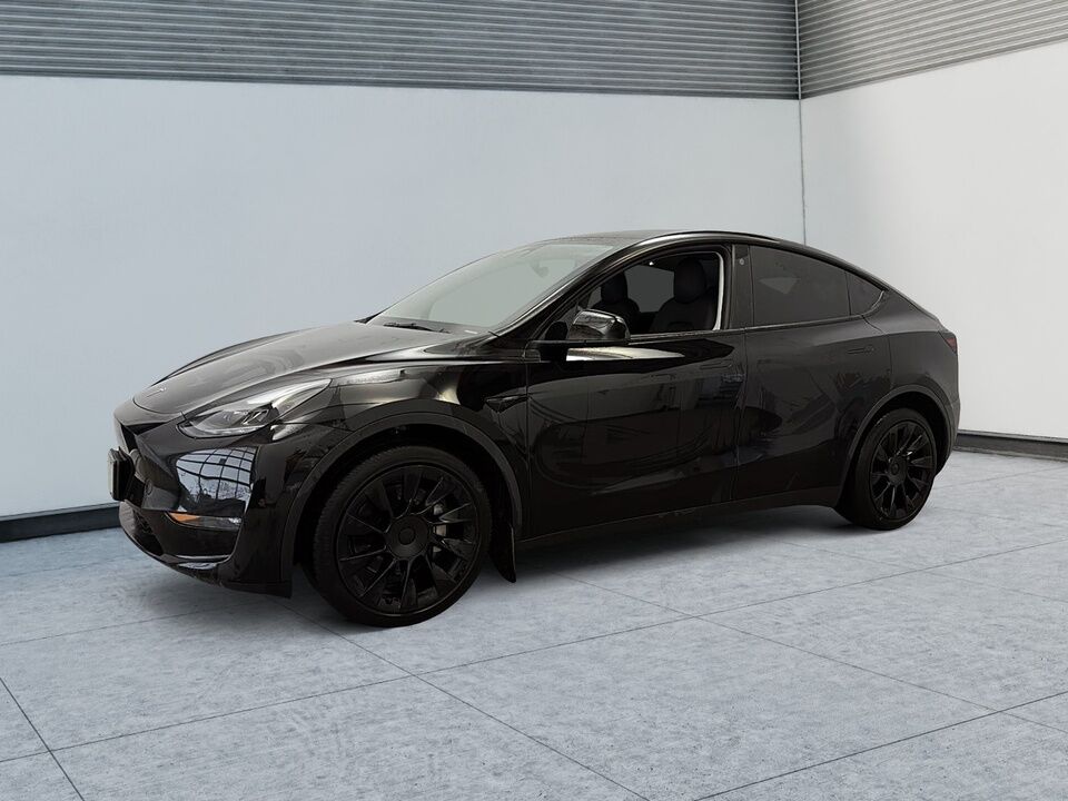 2022 Tesla Model Y  - Desmeules Chrysler