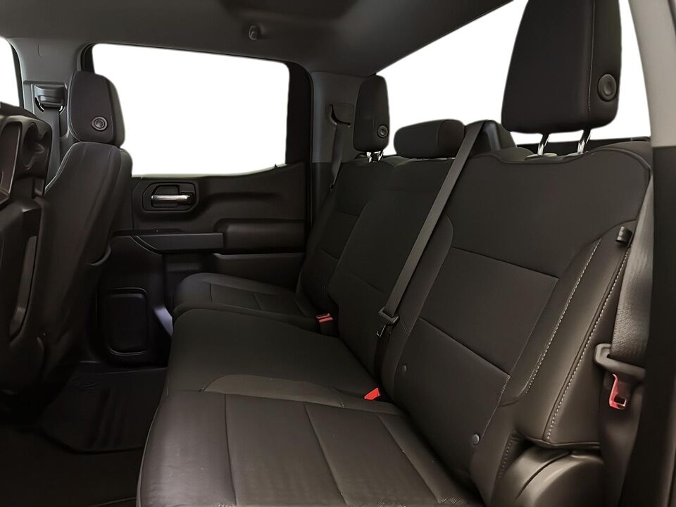 2023 Chevrolet Silverado 1500  - Desmeules Chrysler