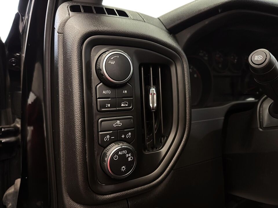 2023 Chevrolet Silverado 1500  - Desmeules Chrysler