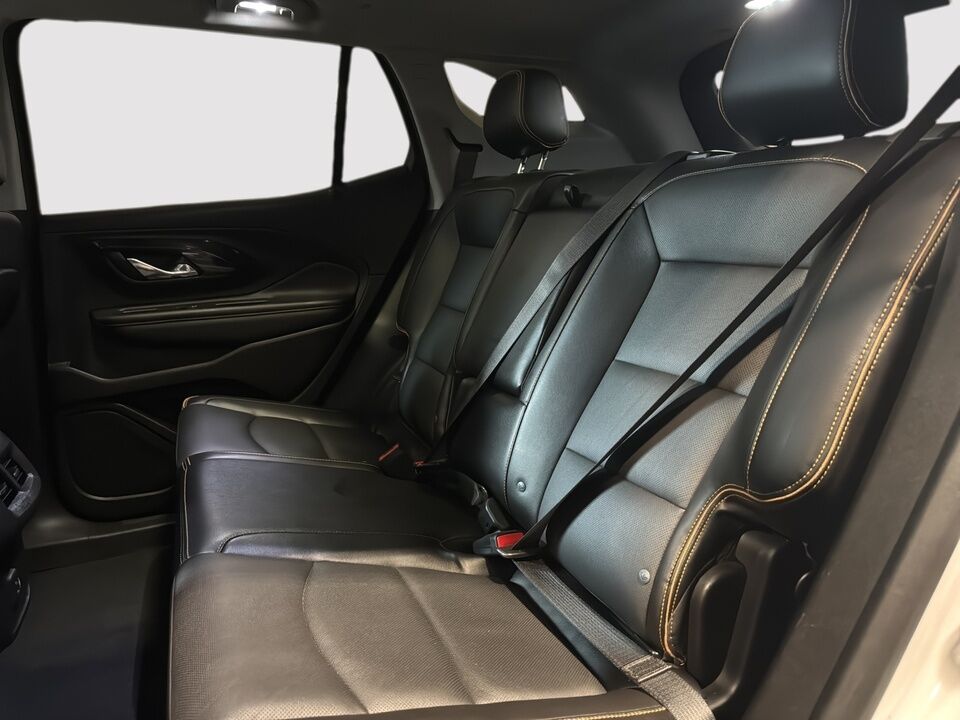 2022 GMC TERRAIN  - Desmeules Chrysler
