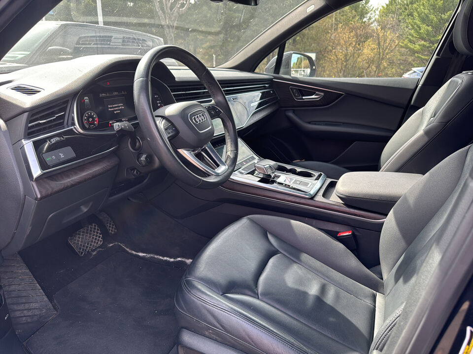 2021 Audi Q7  - Desmeules Chrysler