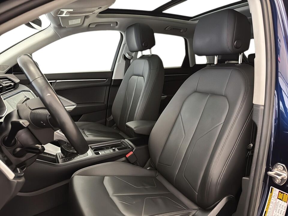 2021 Audi Q3  - Desmeules Chrysler