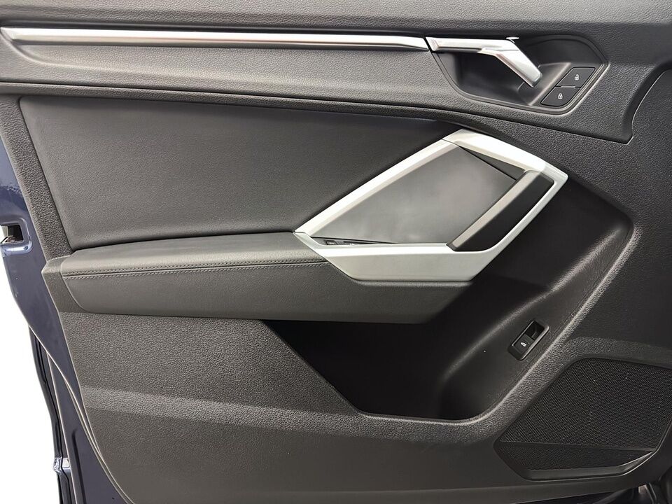2021 Audi Q3  - Desmeules Chrysler