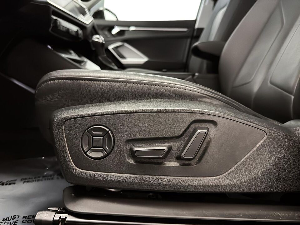 2021 Audi Q3  - Desmeules Chrysler